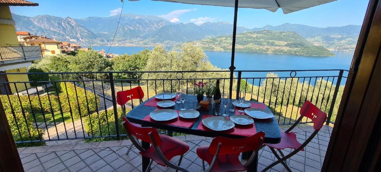 Residenza Coccinelle Vista Lago D'Iseo Tavernola Bergamasca Eksteriør billede